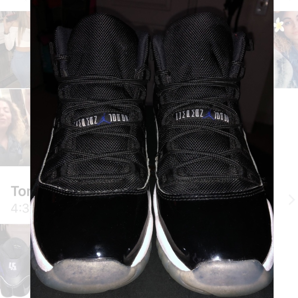 Air Jordan 11 Retro (SPACE JAM)